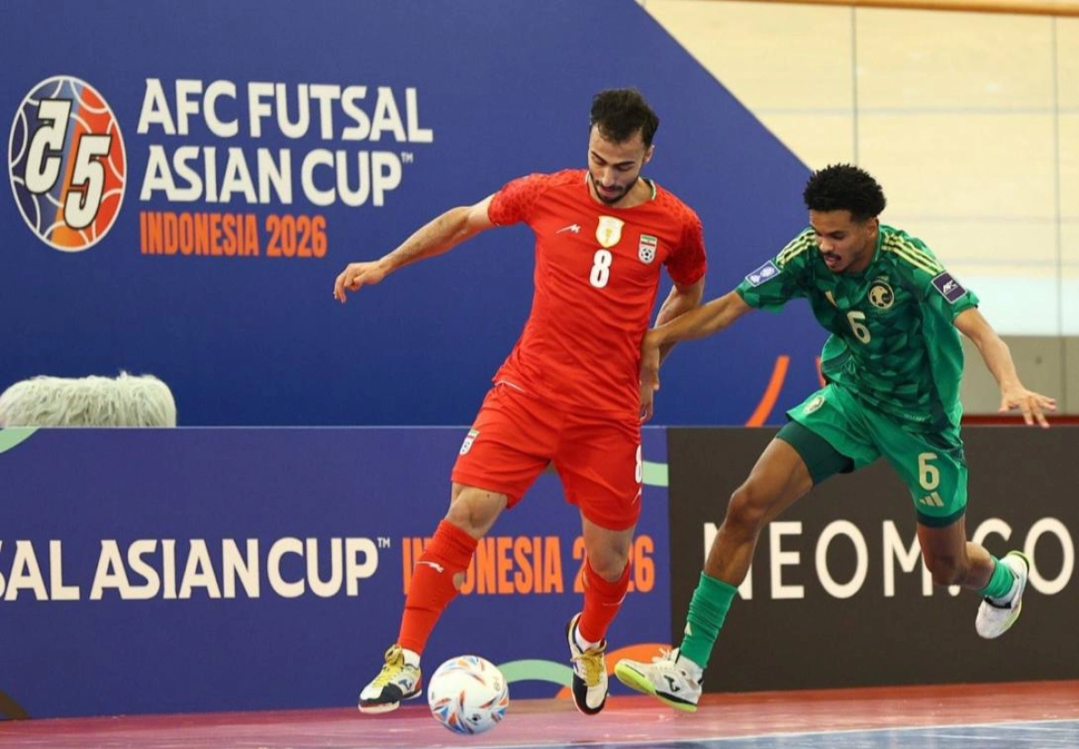 جام ملت‌های فوتسال آسیا | تیم ملی با لباس قرمز مقابل عراق