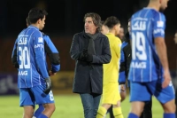 اولین واکنش ساپینتو به اخراج از استقلال: شانس دو جام را از ما گرفتند