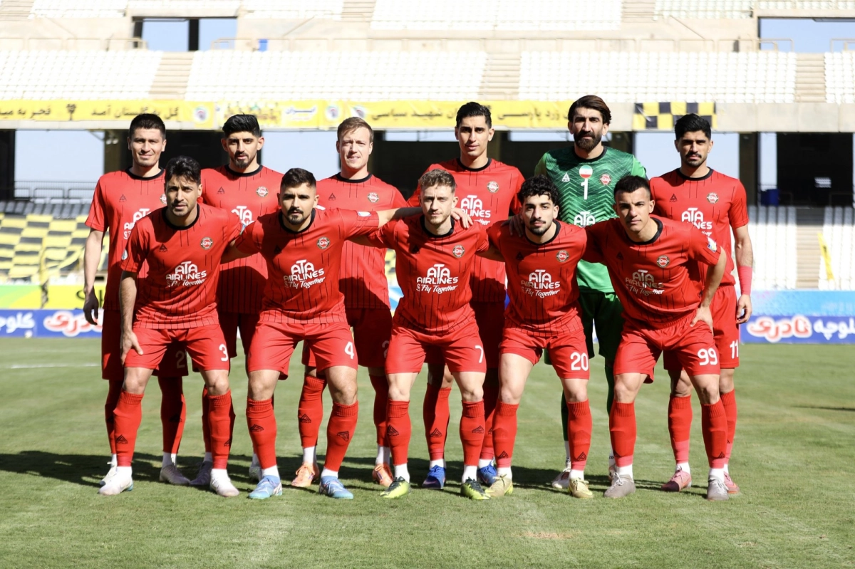 حتی با ۱۰ برد متوالی: تراکتور به فصل قهرمانی نمی‌رسد!