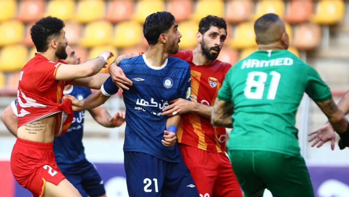 فولاد 3-1 گل‌گهر؛ کامبک فولاد، رویای صدر را بر باد داد