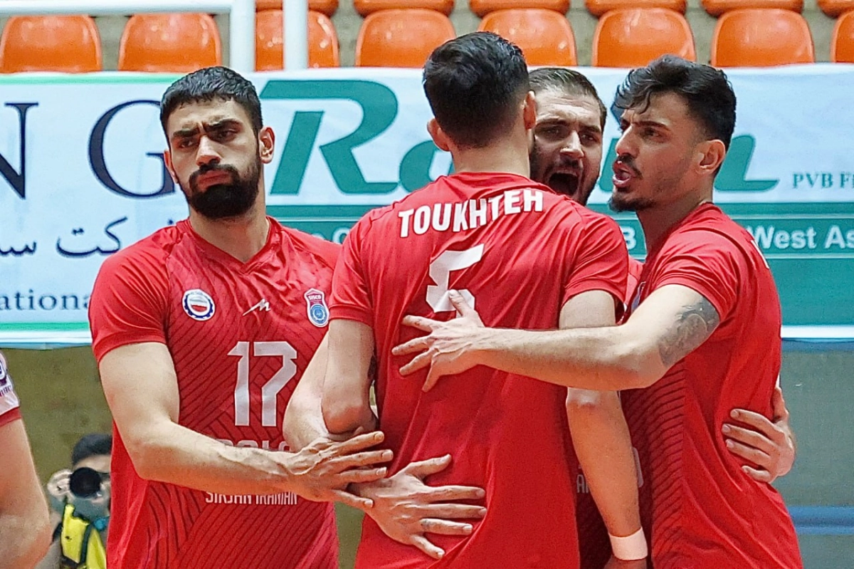 هفته پانزدهم لیگ برتر والیبال | شکست استقلال مقابل صدرنشین