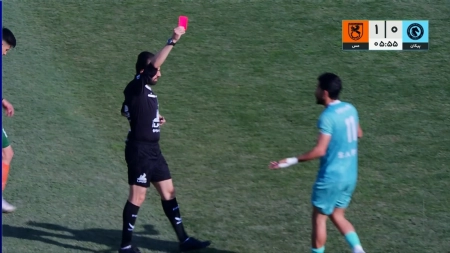 اتاق VAR | اخراج بازیکن پیکان درست بود؟