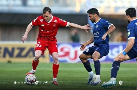 مدافع پرسپولیس به درهای خروج نزدیک شد