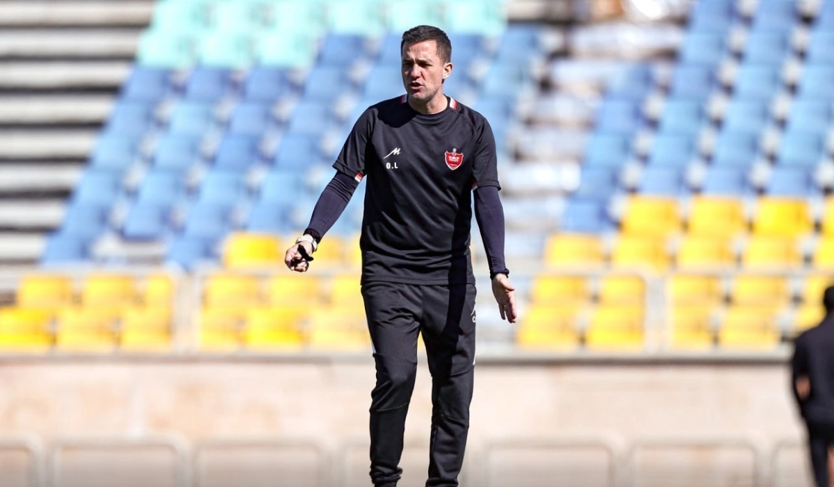 سخنگوی باشگاه پرسپولیس: استعفای اوسمار صحت ندارد