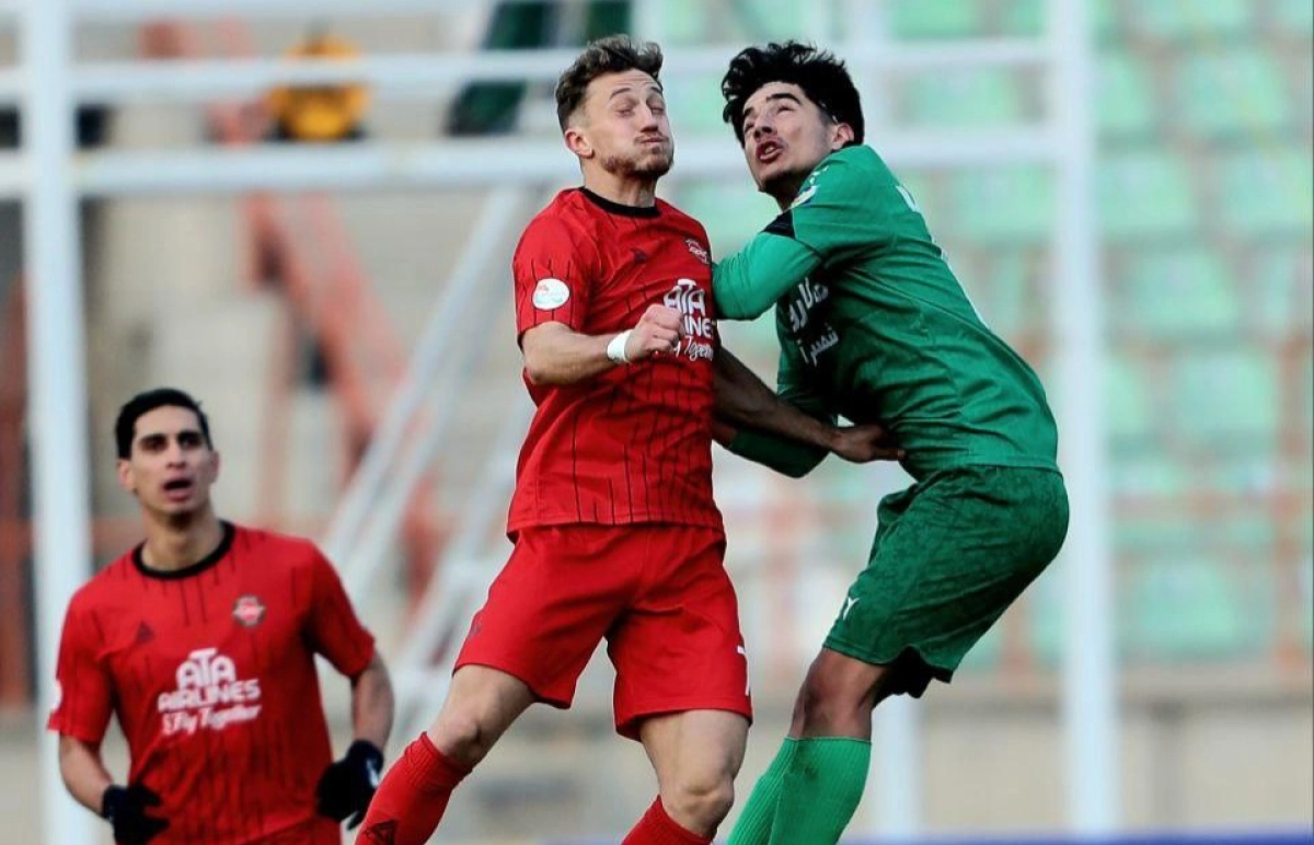 در انتظار صدور رای جنجالی؛ شمس آذر - تراکتور، ۳-۰ می‌شود