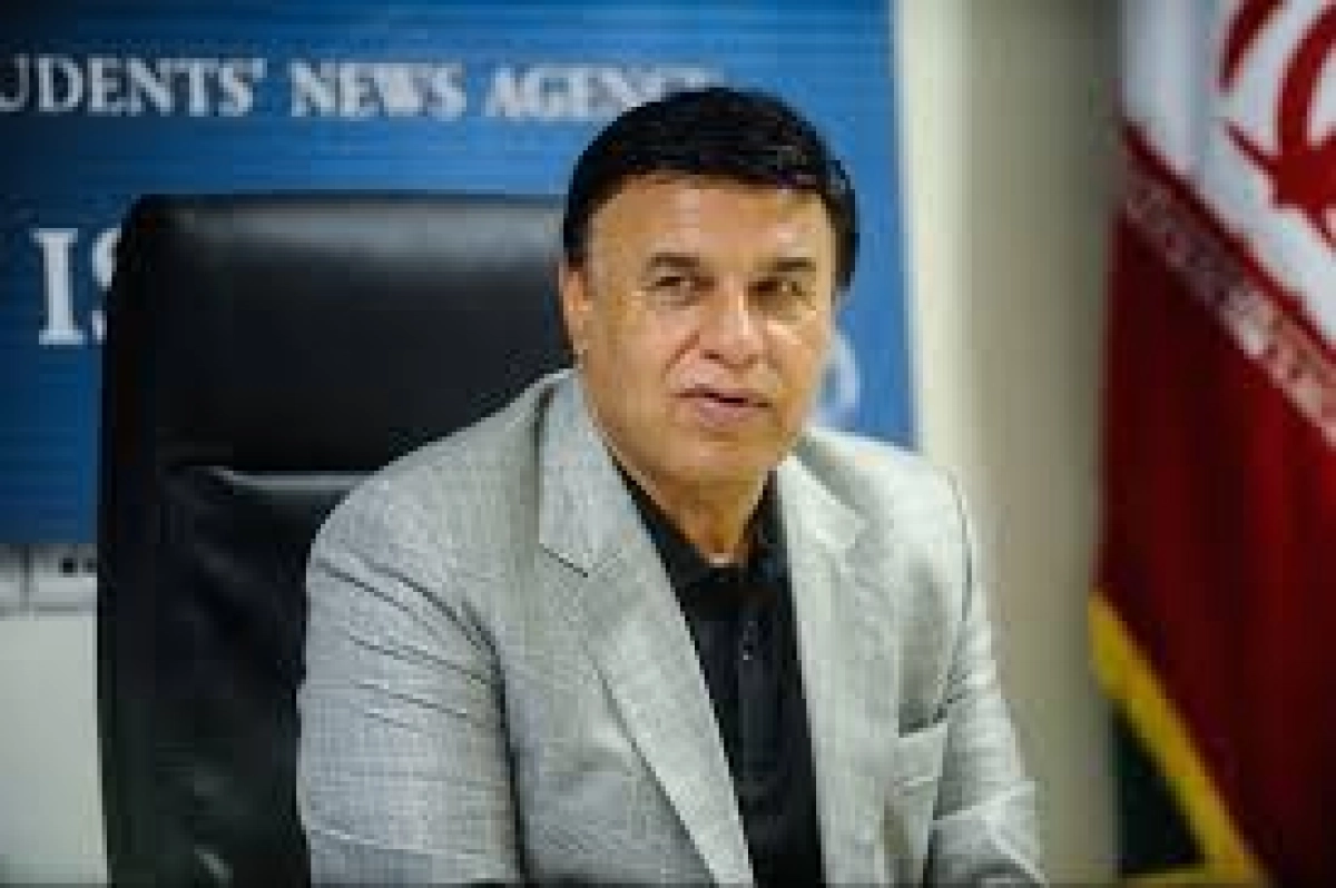 نقد تند مظلومی به نیمکت استقلال و مدیریت آبی‌های پایتخت