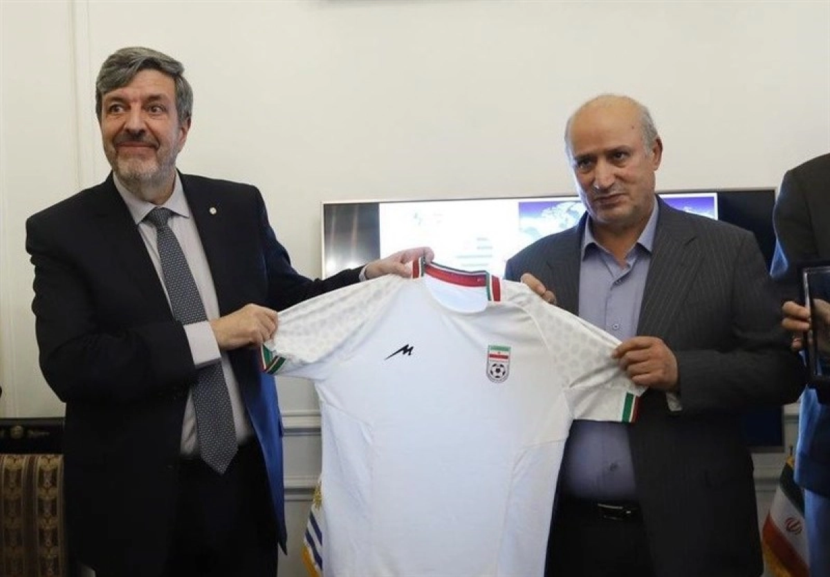 از جام جهانی تا تهران؛ پیوند ایران و اروگوئه با توپ گرد