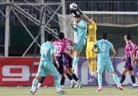 آلومینیوم ۱-۱ پیکان؛ تساوی بی‌ثمر به درد تیمی نخورد