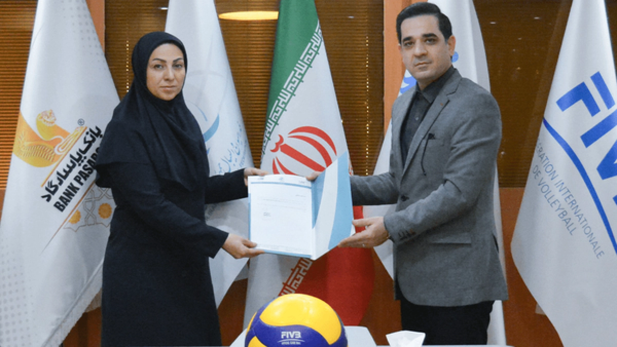رئیس فدراسیون والیبال حکم سرپرستی زنان را صادر کرد