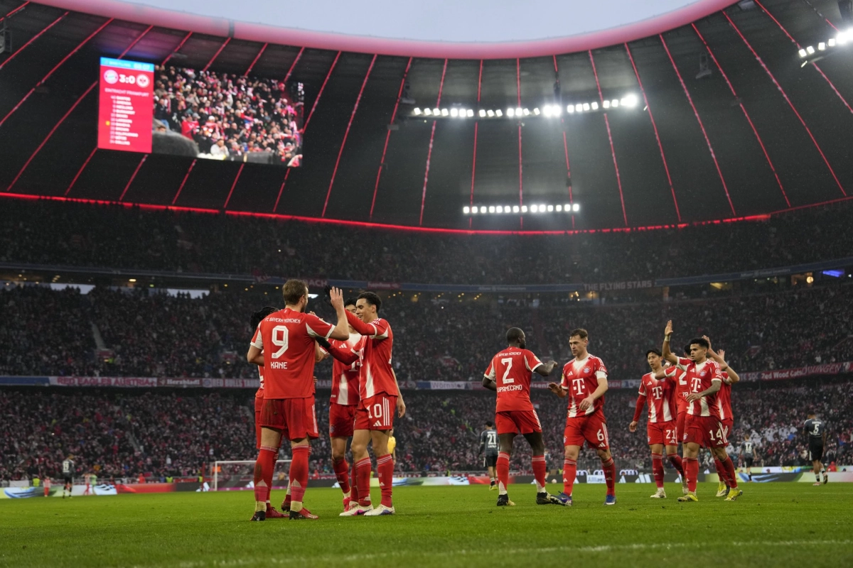 بایرن مونیخ ۳-۲ فرانکفورت؛ حفظ برد با چنگ و دندان