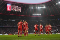 بایرن مونیخ ۳-۲ فرانکفورت؛ حفظ برد با چنگ و دندان