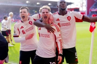 قرمزهای آنفیلد؛ سلاطین پیروزی لحظه آخری