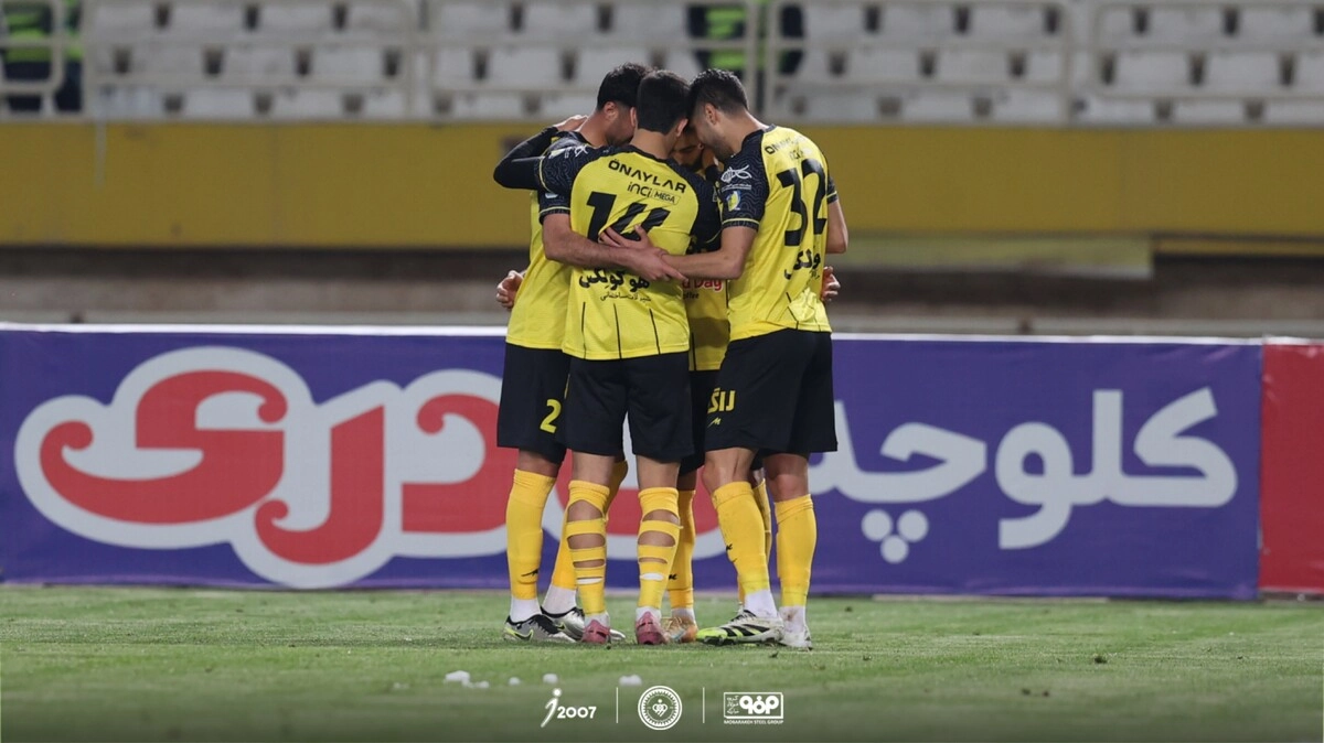 سپاهان ۳-۱ استقلال خوزستان؛ کامبک با طعم صدرنشینی مشترک