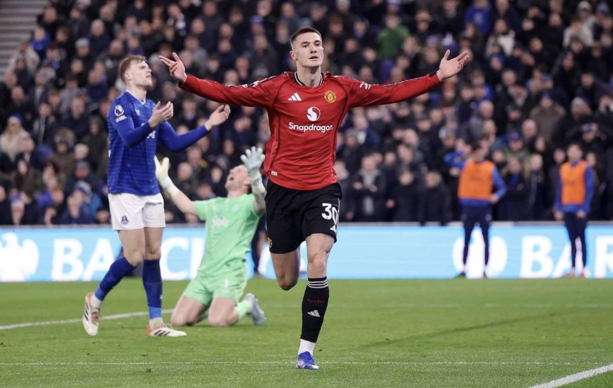 اورتون ۰-۱ منچستریونایتد؛ قدم به قدم تا لیگ قهرمانان