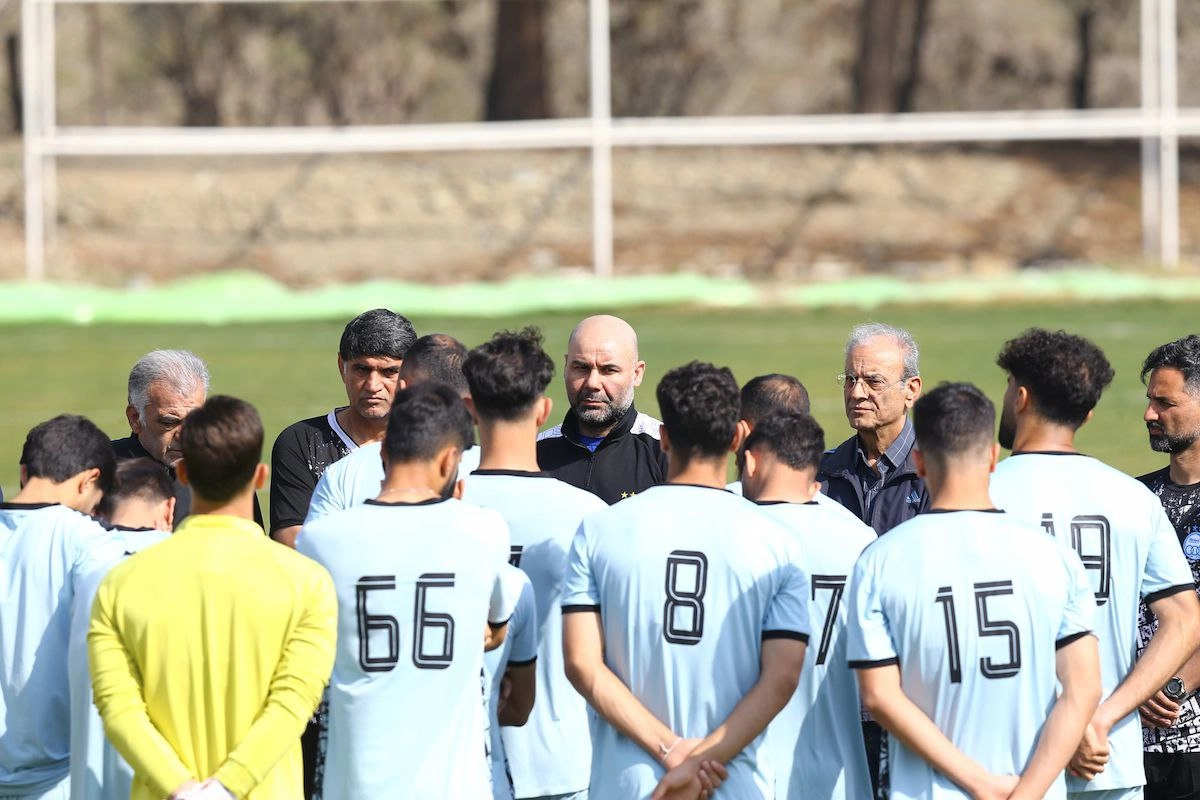 نیمکت استقلال در مسیر تحول؛ مربی خارجی در راه تهران