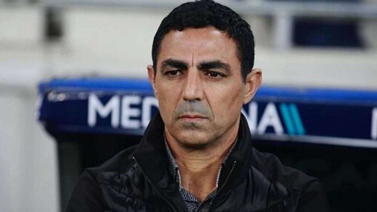 یک مربی ترک‌تبار، گزینه دستیاری بختیاری‌زاده