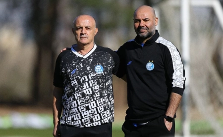 ترکیب جدید مربیان در تمرین استقلال؛ رونمایی آبی‌ها از بیزاتی