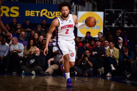 لیگ NBA | صعود پیستونز به پلی‌آف با شکست گلدن استیت
