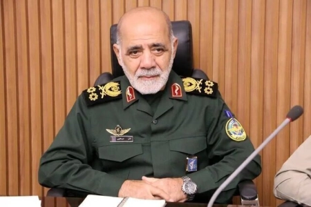 پیام فرمانده قرارگاه مرکزی خاتم: ترامپ برای خروج از جنگ، به سران برخی از کشورها پناه آورده است
