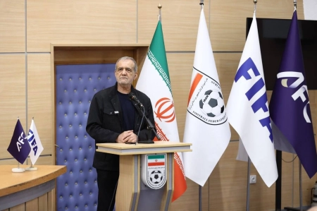 پزشکیان خطاب به ملی‌پوشان: نماینده وحدت ملت ایران هستید