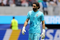 همراه با مسی و هالند؛ بیرانوند در تیم منتخب جام جهانی + عکس