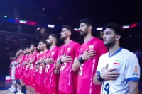 اقدام زیبا و معنوی تیم ملی والیبال در روز عاشورا