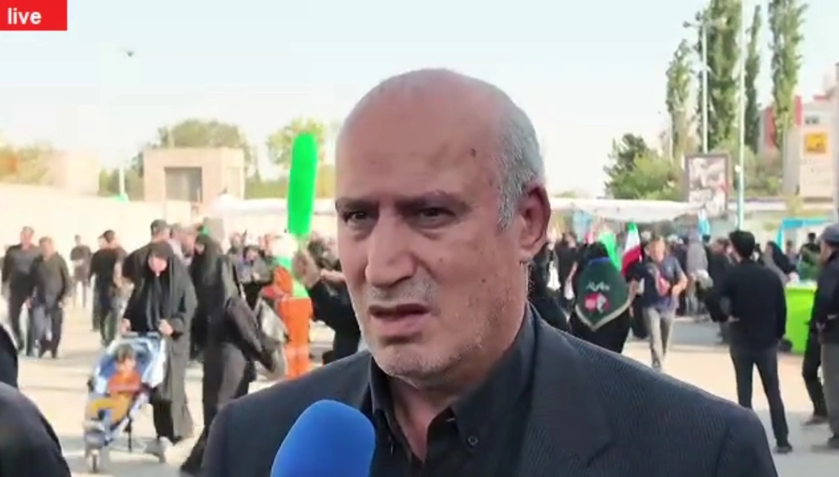 حضور رئیس فدراسیون فوتبال در مراسم وداع با رهبر شهید