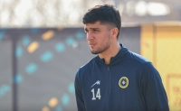 آریا یوسفی در سپاهان ماندنی شد