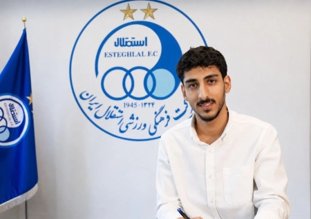 مدافع آلومینیوم اولین خرید رسمی آبی‌ها؛ گودرزی آبی‌پوش شد + عکس