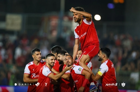 واکنش ازبکستانی‌ها به قراردادهای ۴.۸ میلیون دلاری خارجی‌های پرسپولیس