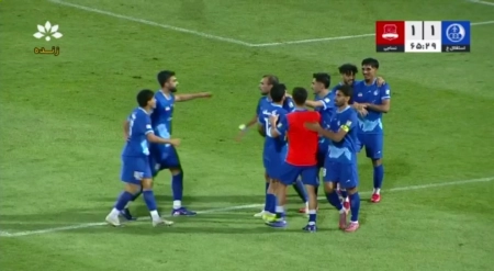 گل اول استقلال خوزستان به نساجی توسط جواد زرگان