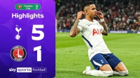 خلاصه بازی تاتنهام 5-1 چارلتون