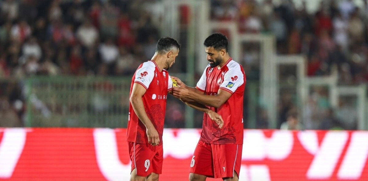 ابهام در وضعیت دو ستاره پرسپولیس برای بازگشت به میادین