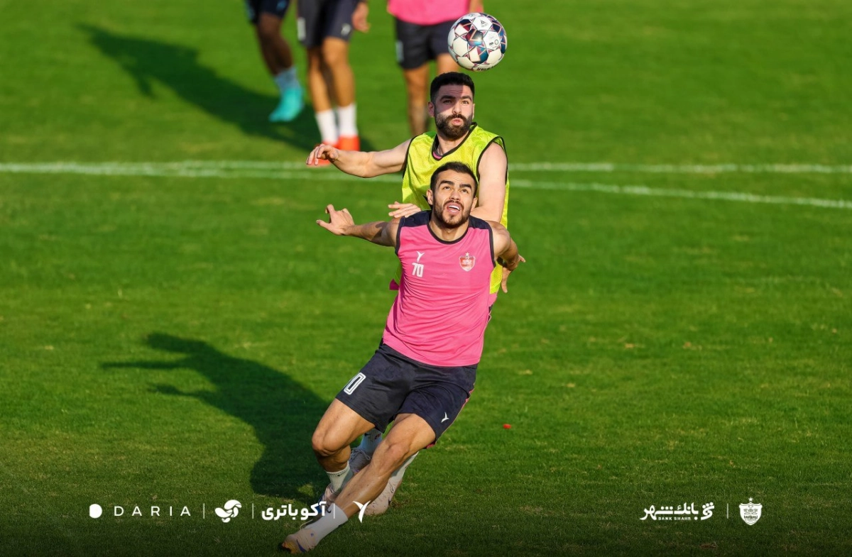 بازگشت ستاره خارجی پرسپولیس به تمرینات سرخپوشان  + عکس