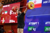 ضرب طلای ناگویا با دستان داوودی؛ قهرمان سنگین‌وزن ایران بر سکوی اول