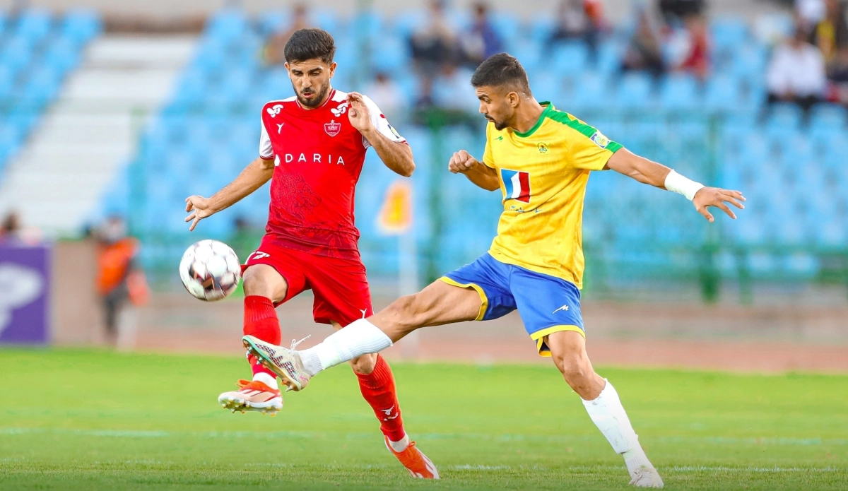 پرسپولیس ۳-۱ صنعت نفت؛ تصاحب جایگاه استقلال در شب درخشش خارجی‌ها