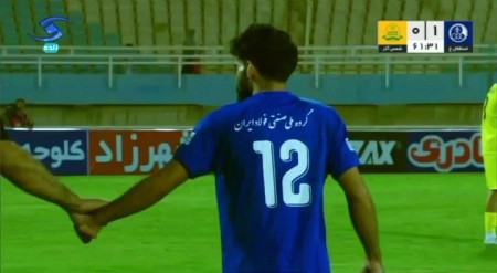 گل اول استقلال خوزستان به شمس آذر توسط جواد زرگانی